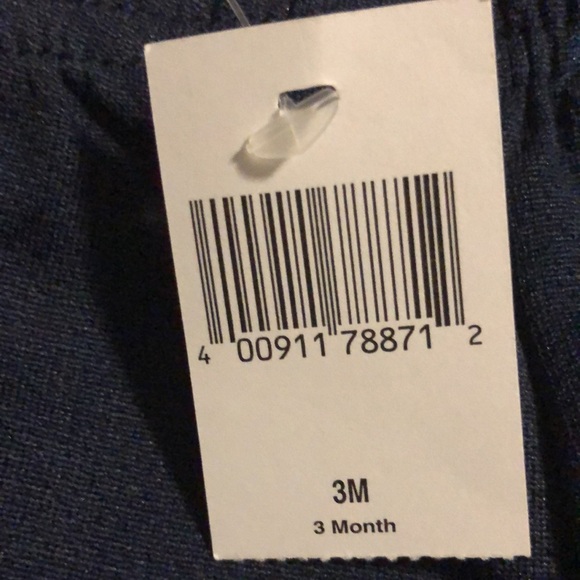 Disney Parks Mickey boys 2pc outfit - Picture 3 of 3